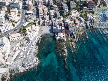 drone-genova_boccadasse_092017-04